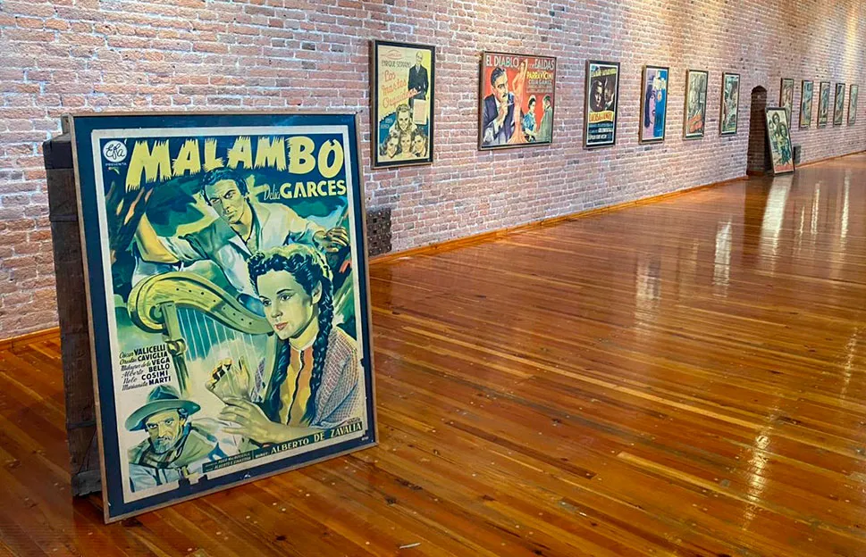 Muestra-afiches-cine-nacional