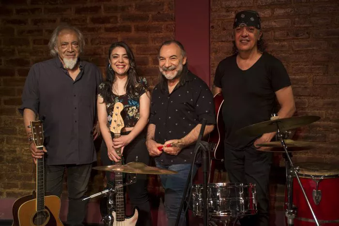 LesAlfajoresDeLaPampaSeca-700x467