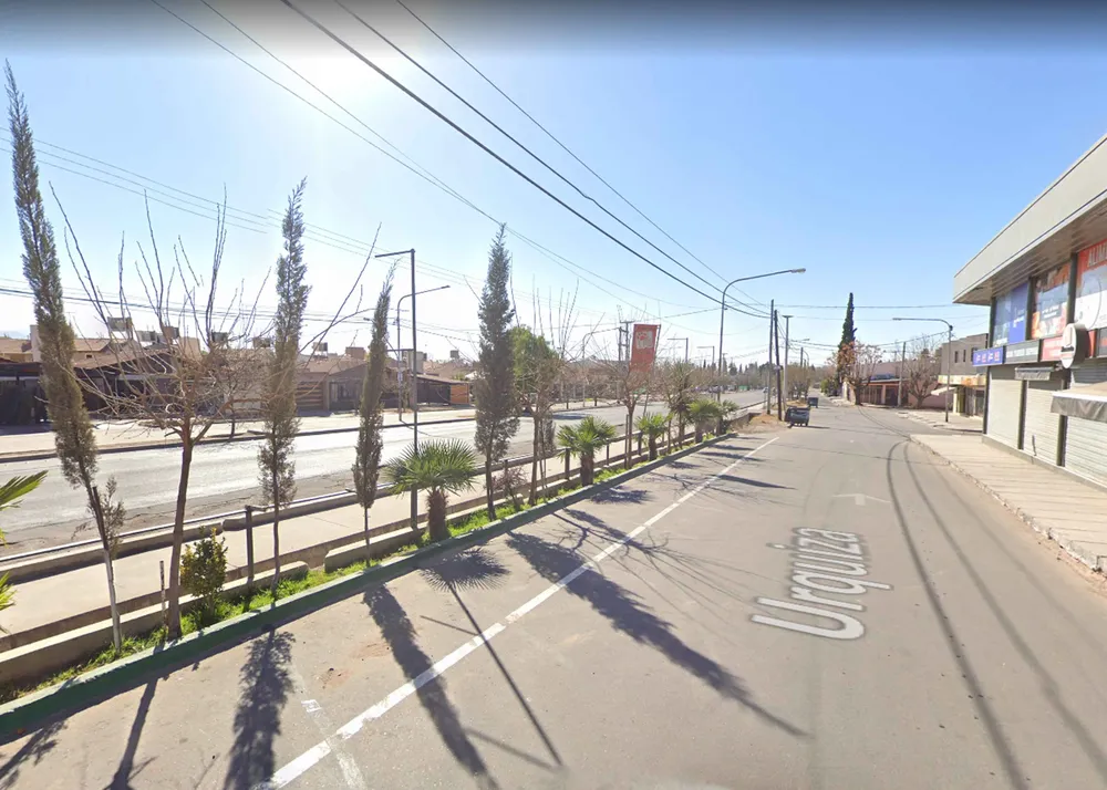 Lateral Urquiza
